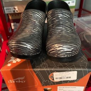 dansko professional clog